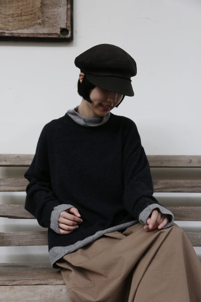 至高の着心地とスタイリッシュなシルエットを実現した ウールニット　セーター　ダークグレー251012-1