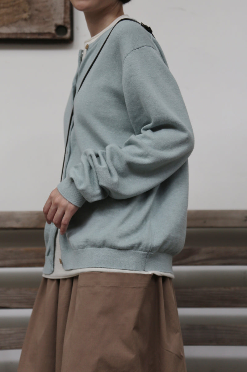 心地よい着心地の年中愛用ニットカーディガン 　コットンリネン カーディガン　251013