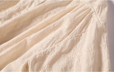 享受繡花布料 Yoke switch 聚攏襯衫上衣 米色 220203