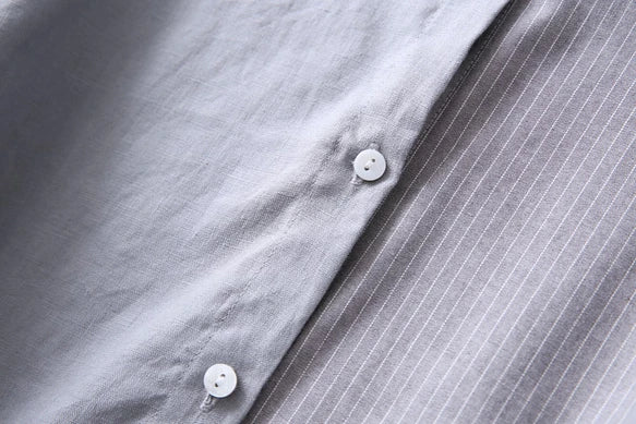 期間限定10％OFF★他にないデザイン♪ストライプ切替シャツ　リネン100％　長袖シャツ　グレー210801