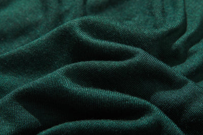 Smooth and high-quality wool blend pullover for everyday wear. 230213