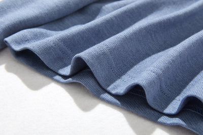 Smooth and high-quality wool blend pullover for everyday wear. 230213