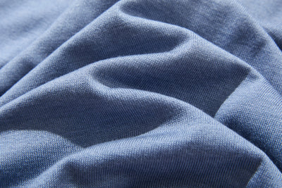 Smooth and high-quality wool blend pullover for everyday wear. 230213