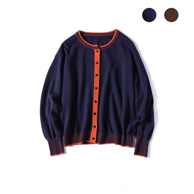 100%羊毛開襟衫，穿上去就營造出明亮的氛圍。